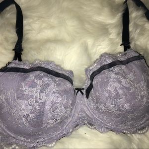 Victoria’s Secret bra 36DDD Push-up w/o padding